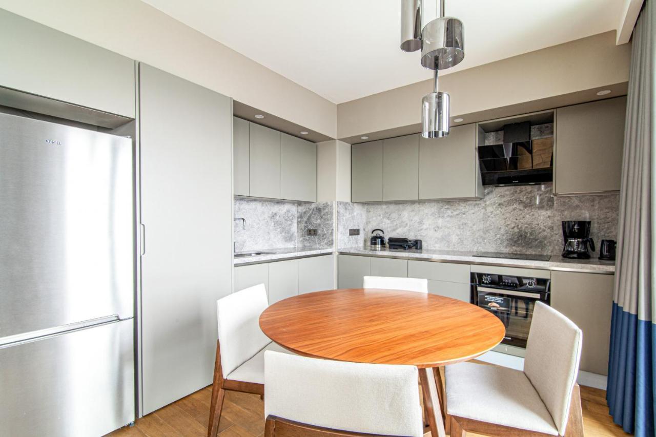 Flat With Panoramic Bosphorus View In Cihangir Istambul Extérieur photo